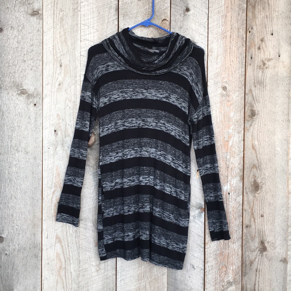Pea Pod black gray stripe tunic sweater XS